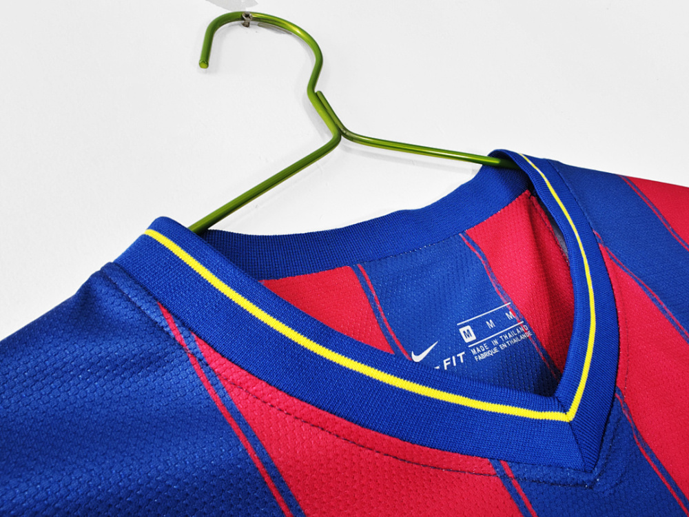 2009/10 Barcelona home Retro Fans version