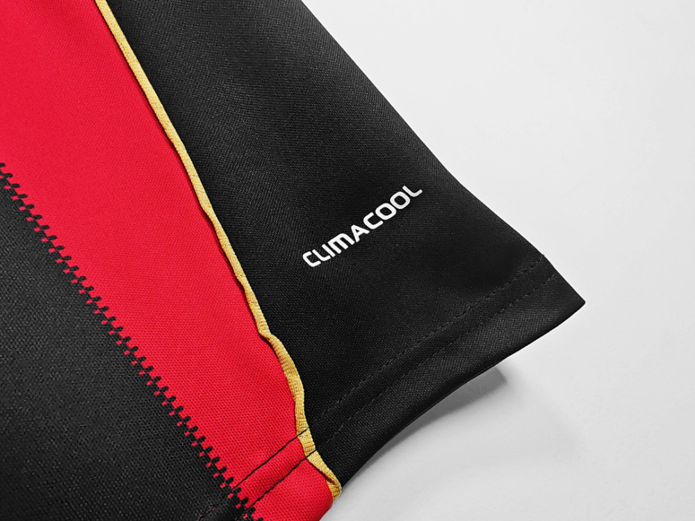 2010/11 AC Milan home Retro Fan Version
