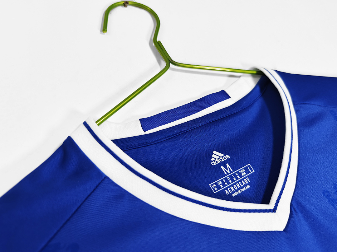 2016/17 Chelsea home Retro Fans version