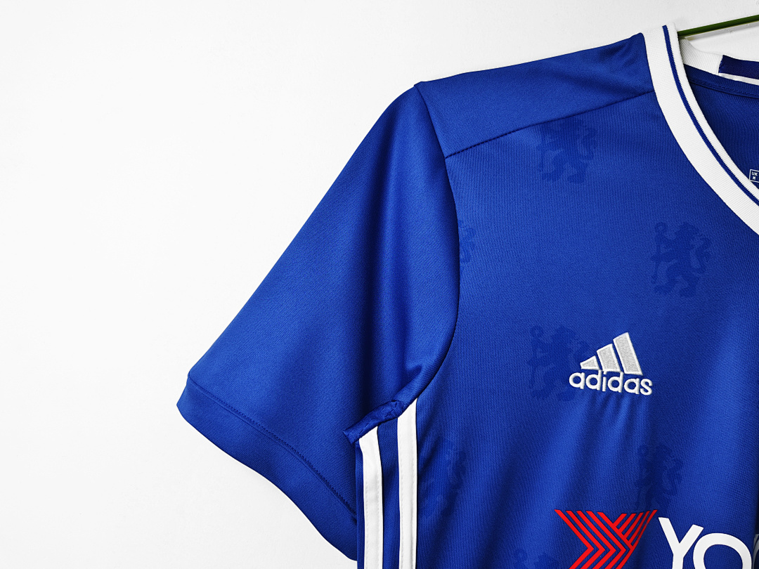 2016/17 Chelsea home Retro Fans version