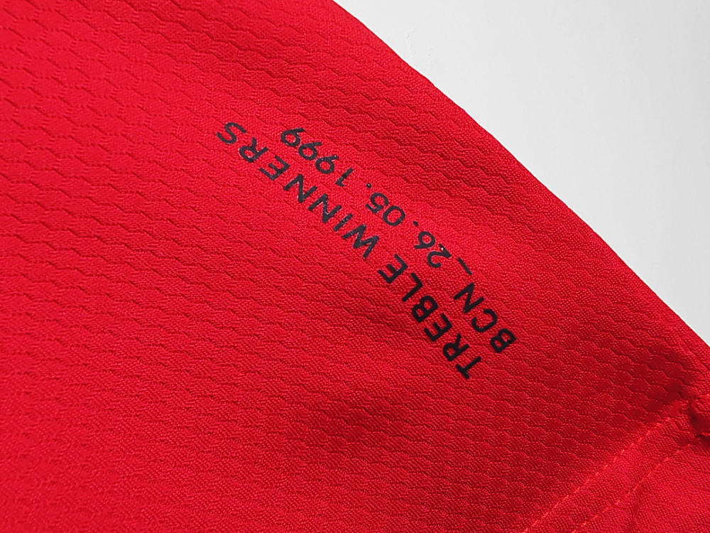 2019/20 Manchester United home Retro Fan Version