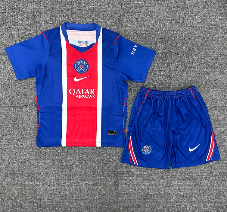 26/27 Paris home Kids kit