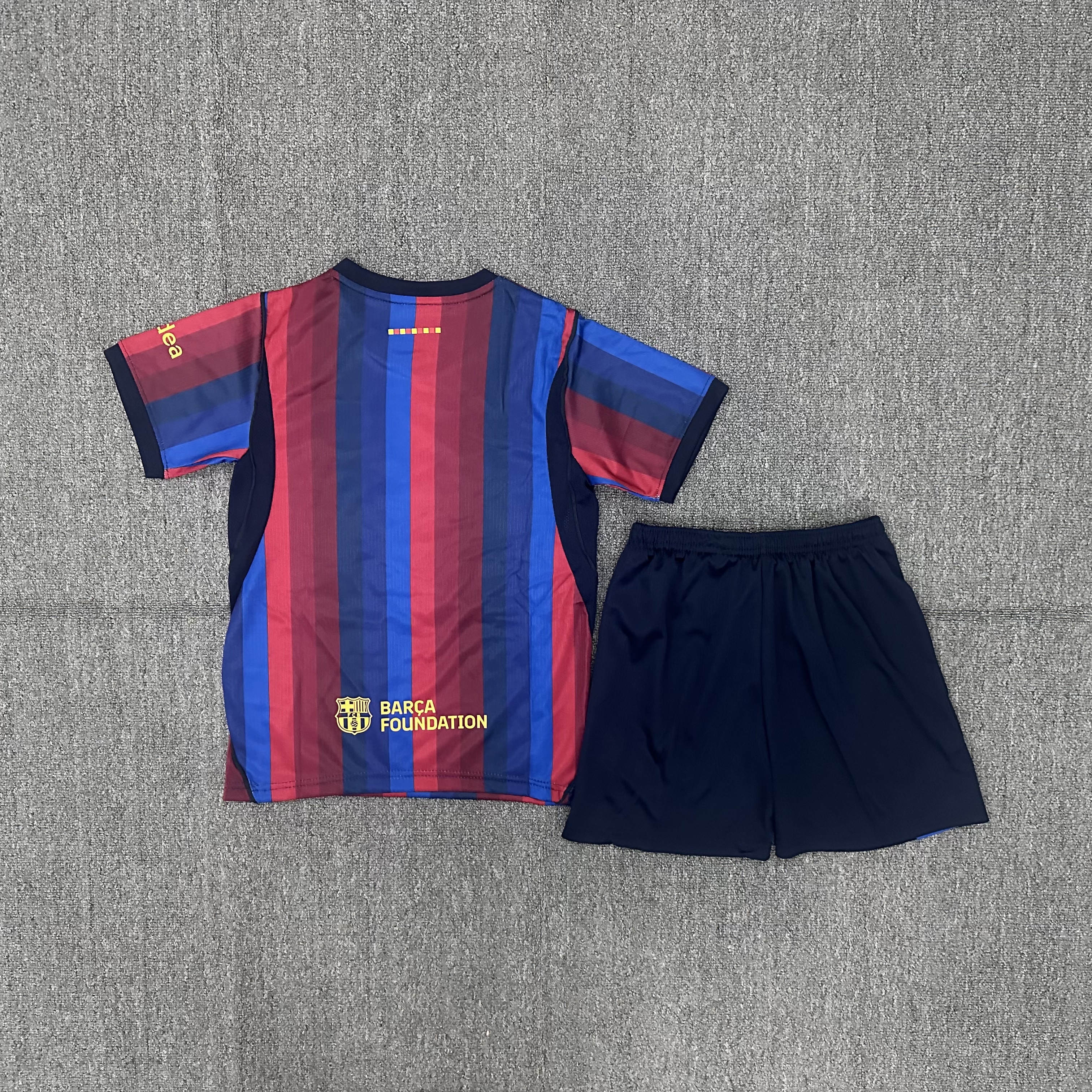 26/27 Season Barcelona home Kids kit