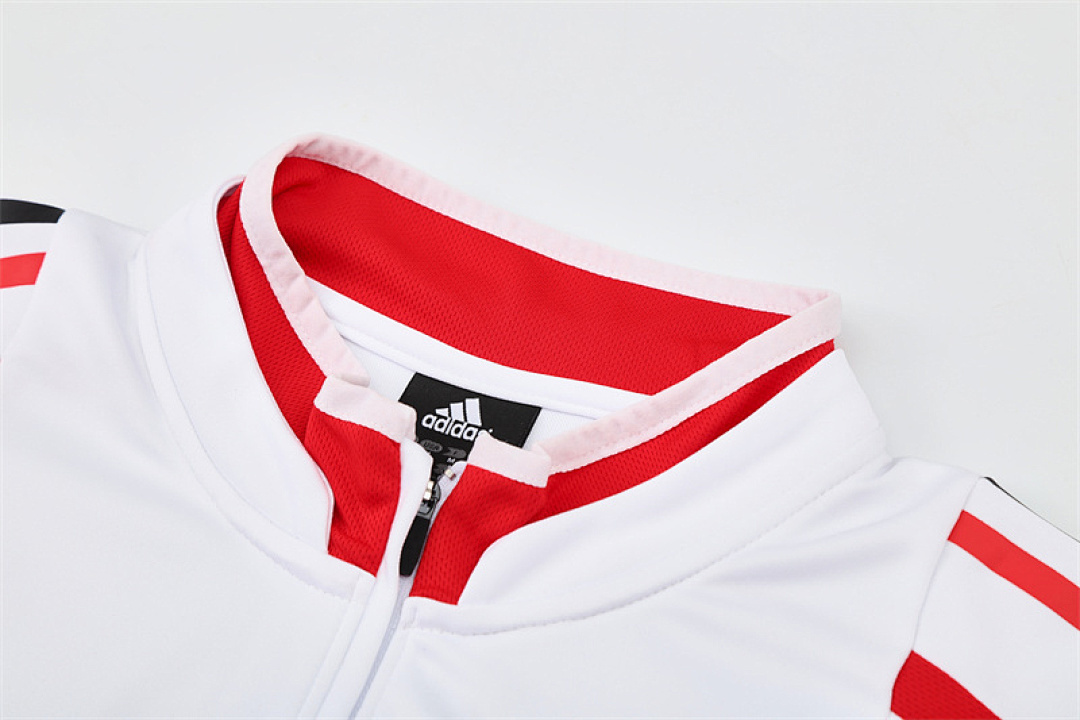 2004 05 AC Milan retro White adult man tracksuit Training top best soccer football jerseys half zipper