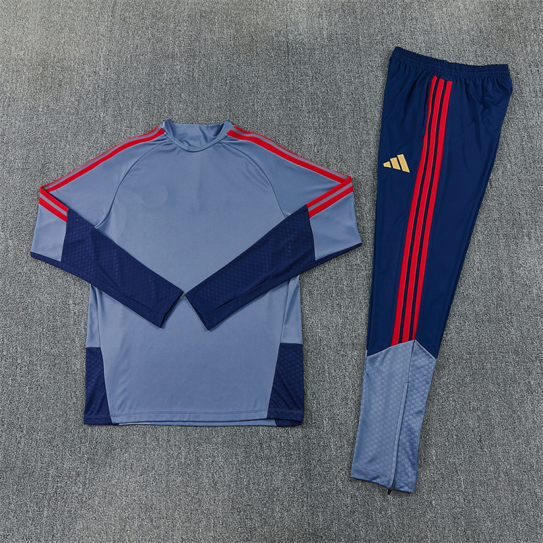 2026 2027 Bayern adult and kids tracksuit soccer jersey Dark gray