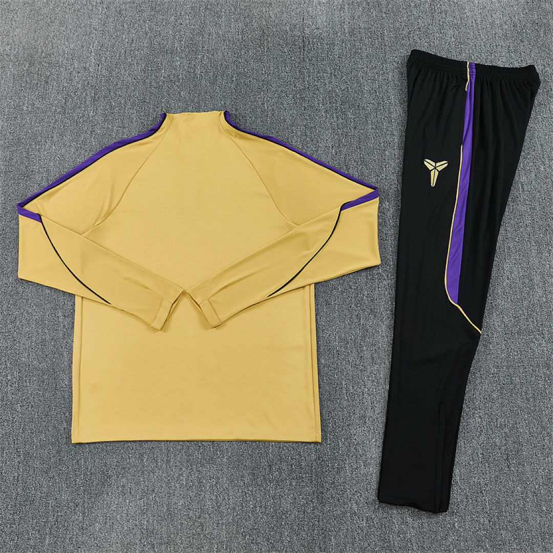 2026 2027 Barcelona adult and kids tracksuit soccer jersey gold