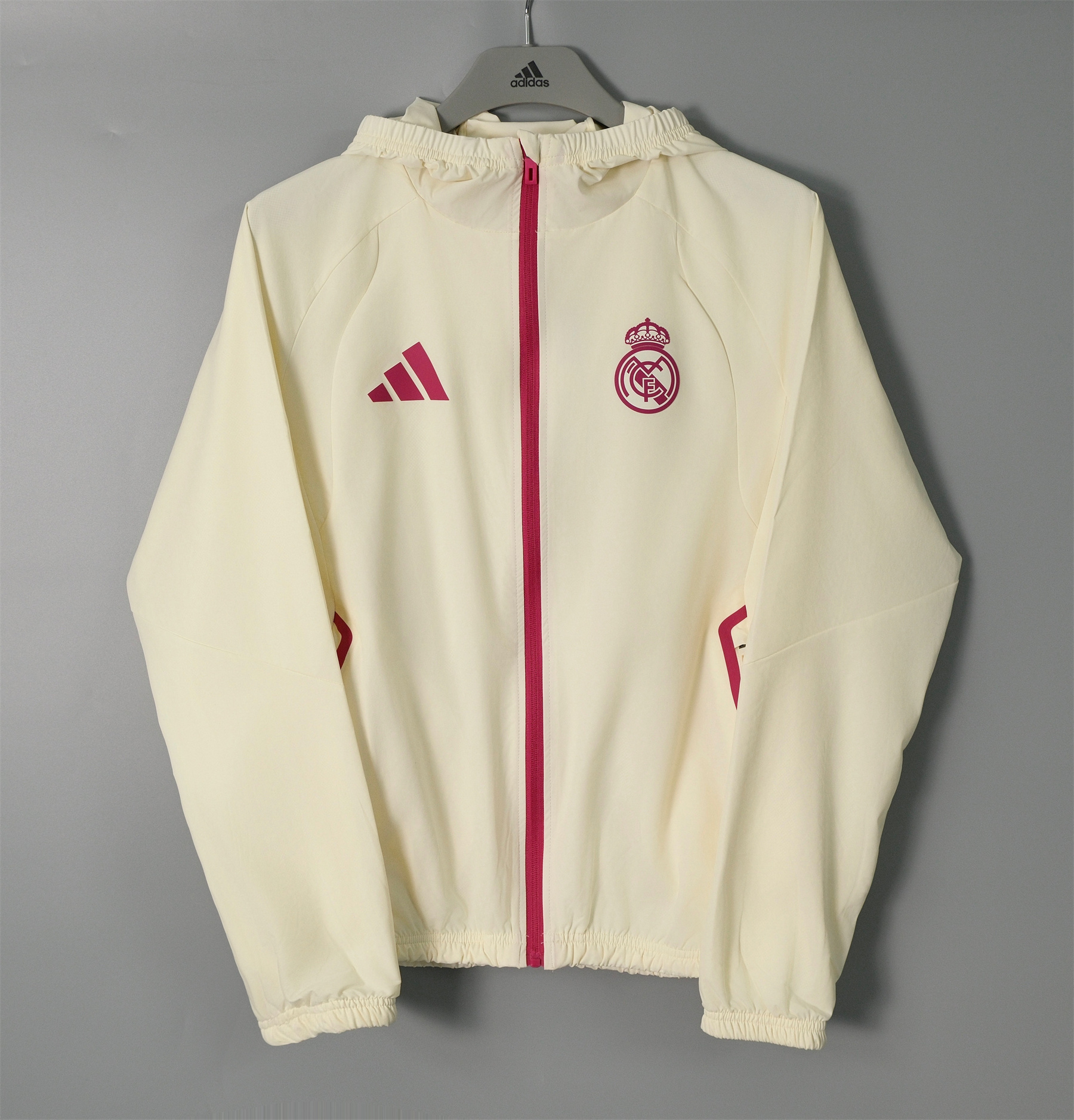 2006 07 Real Madrid  windbreaker Hooded jacket soccer jersey Beige