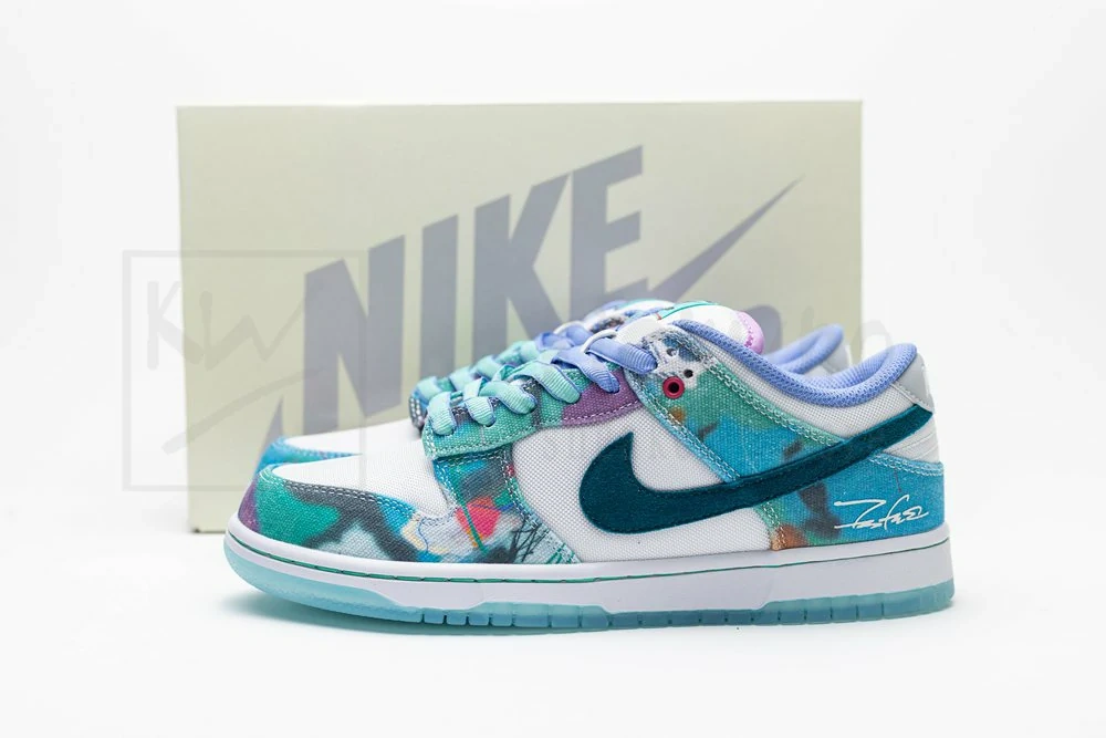 Futura Laboratories x Dunk Low SB 'Bleached Aqua'