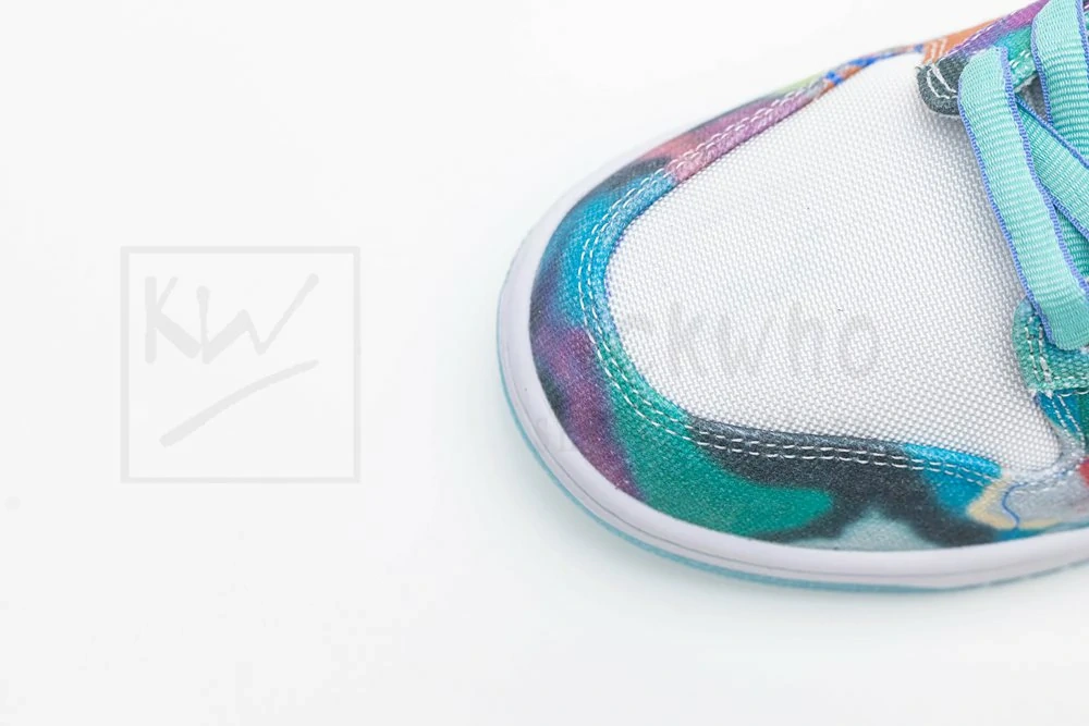 Futura Laboratories x Dunk Low SB 'Bleached Aqua'