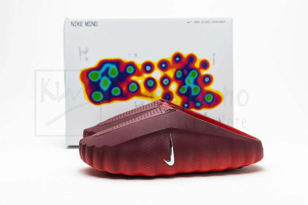 Godkiller Nike Mind 001 'Team Red'
