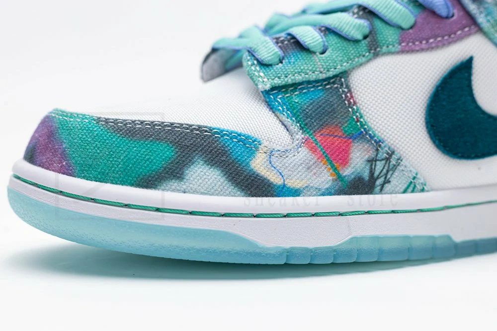 Futura Laboratories x Dunk Low SB 'Bleached Aqua'