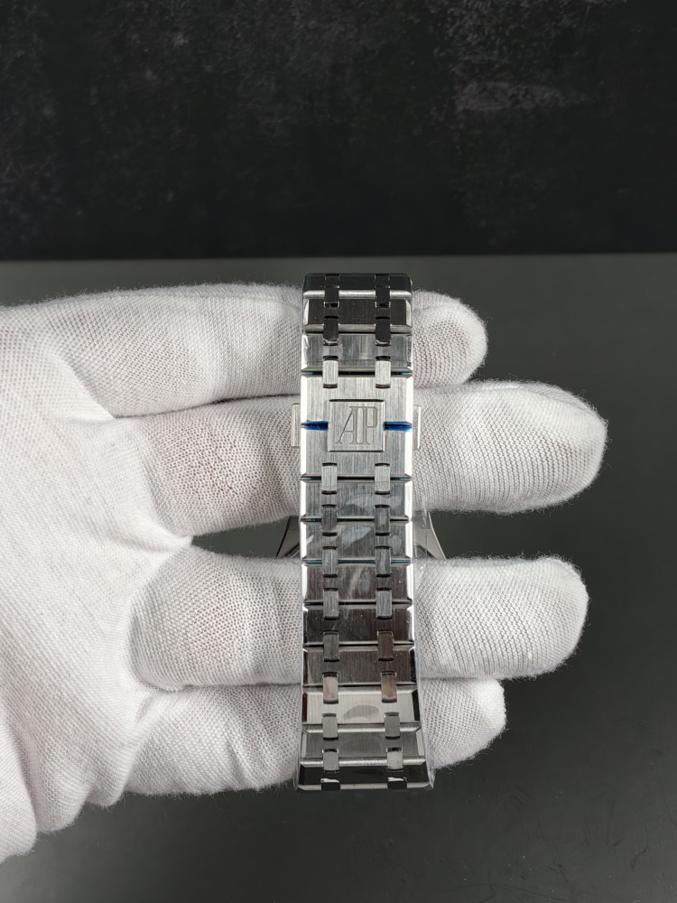 TOP Audemars Piguet Royal Oak 15510 Black Dial
