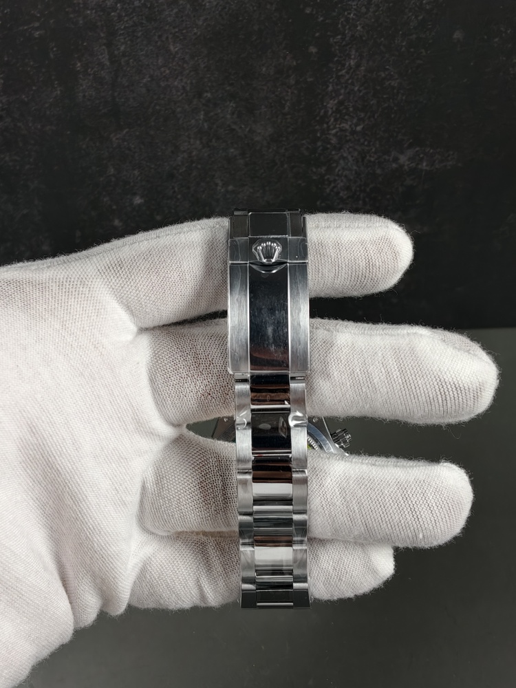 QF Daytona Black Racing Dial
