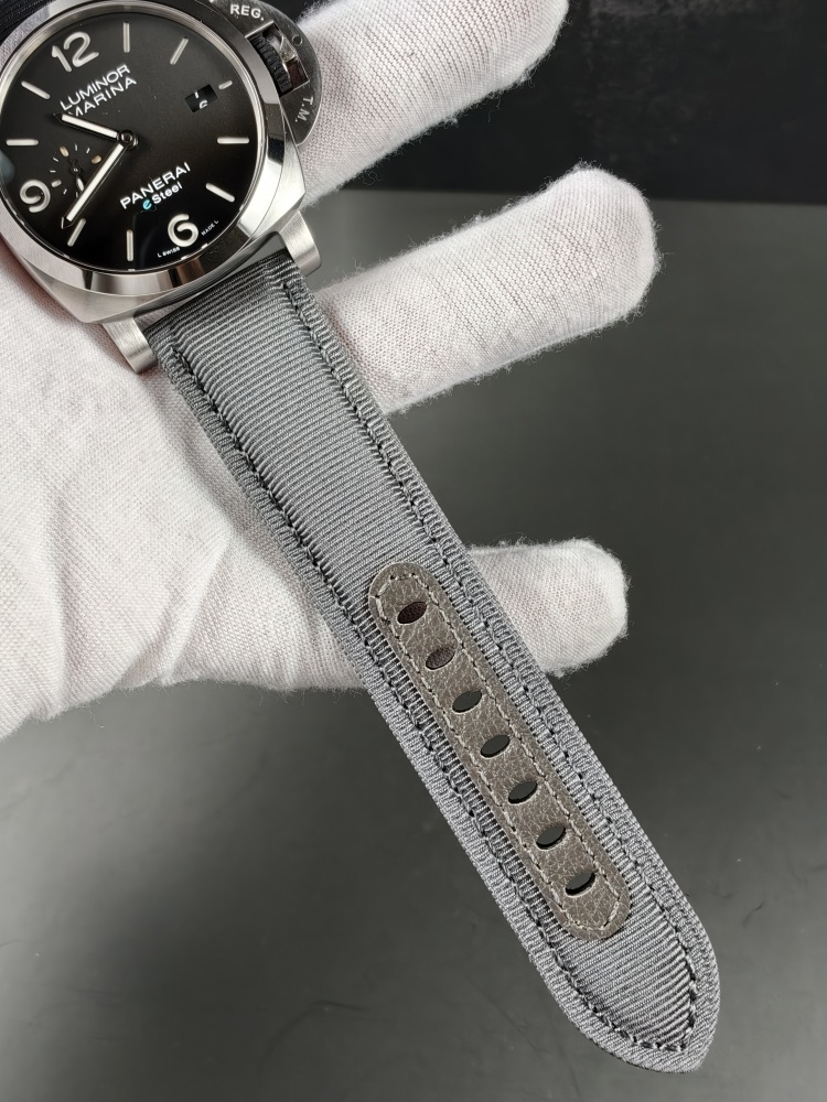 VSF Panerai Submersible PAM1358