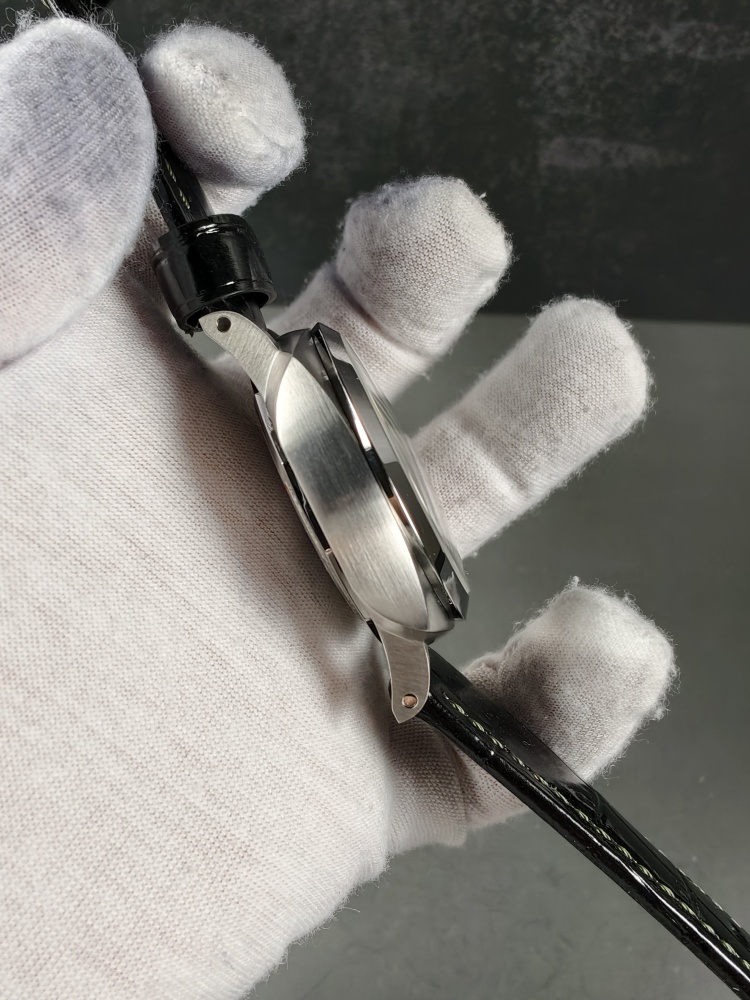 SF Panerai Luminor Marina PAM1056