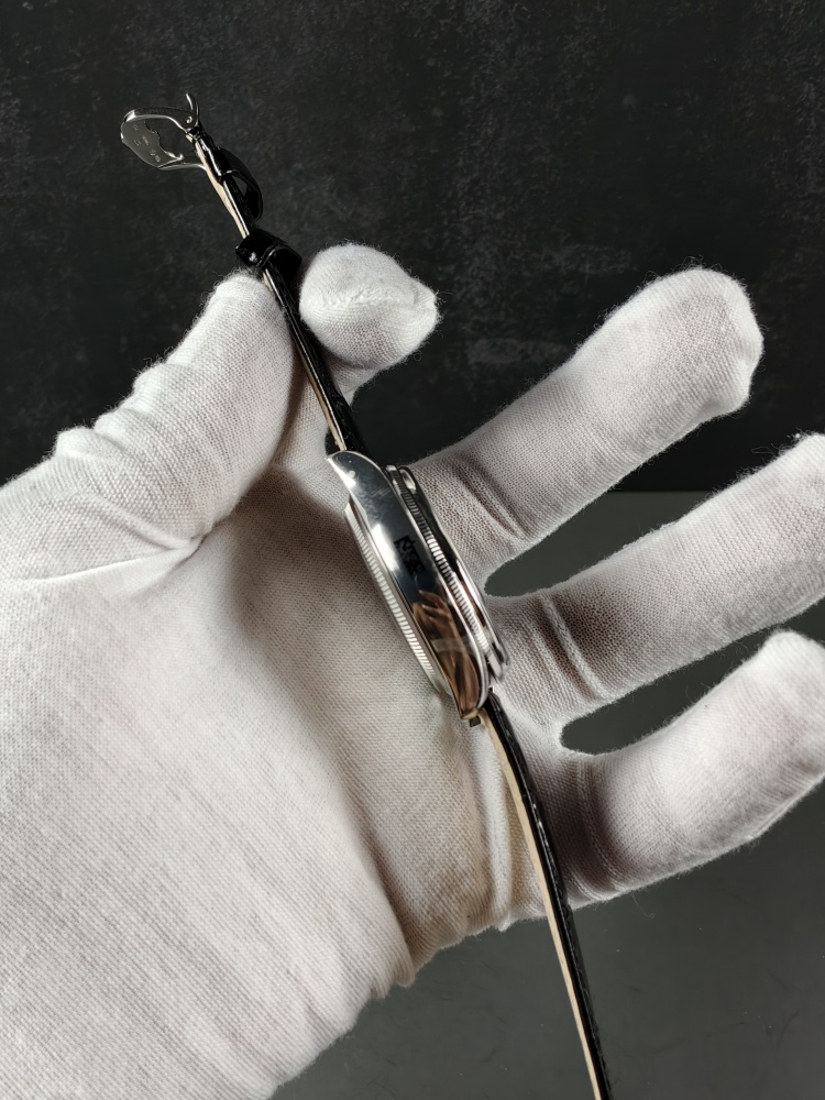 8+ Rolex Cellini Black Dial