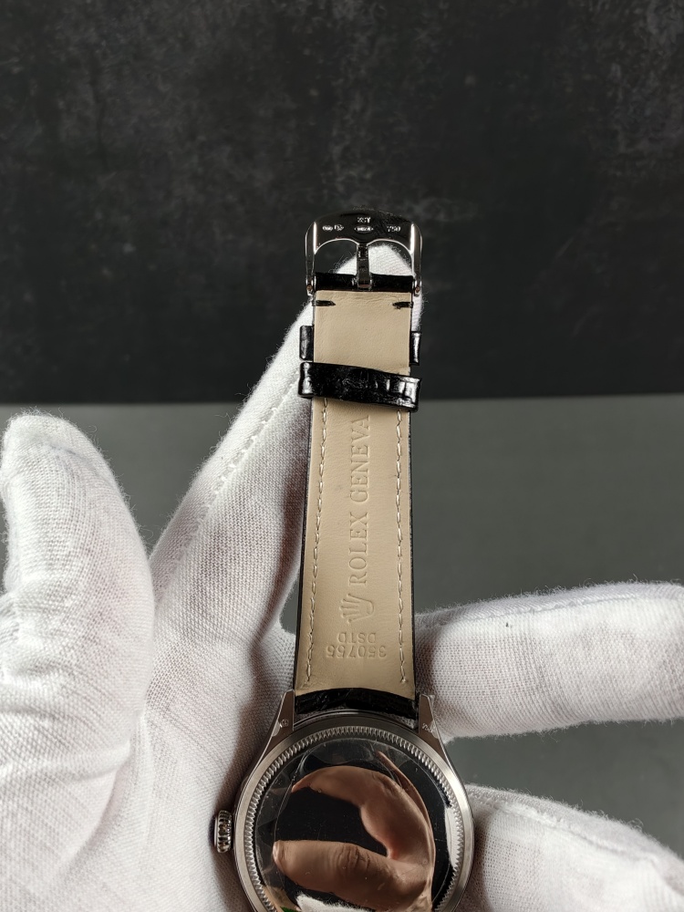 8+ Rolex Cellini Black Dial