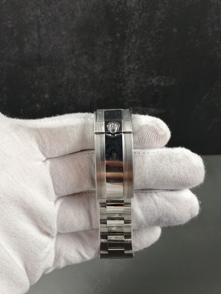 VSF V2 Weighted Submariner “Cookie Monster” 126619LB