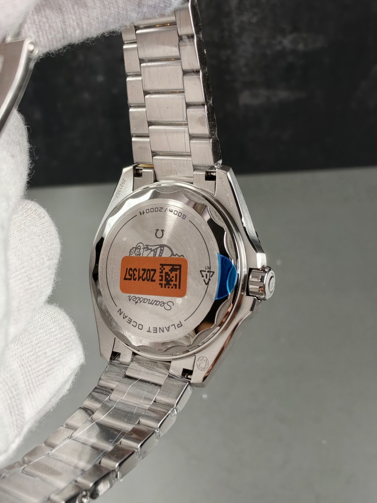 Omega VS+ Planet Ocean 600M Orange Diver