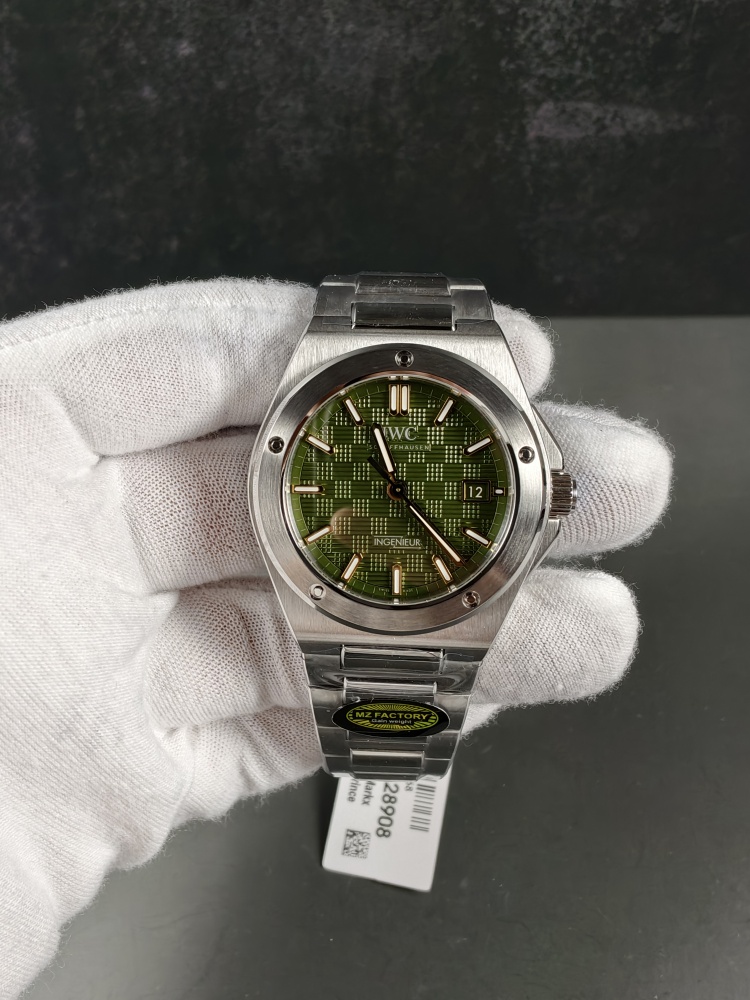 MZ IWC Ingenieur Aqua Green Dial | 40mm