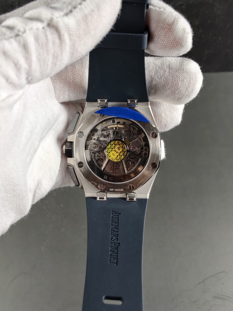 APSF V2 Free-Sprung Royal Oak Offshore Chronograph 26420TI | 43mm Titanium | Blue Dial