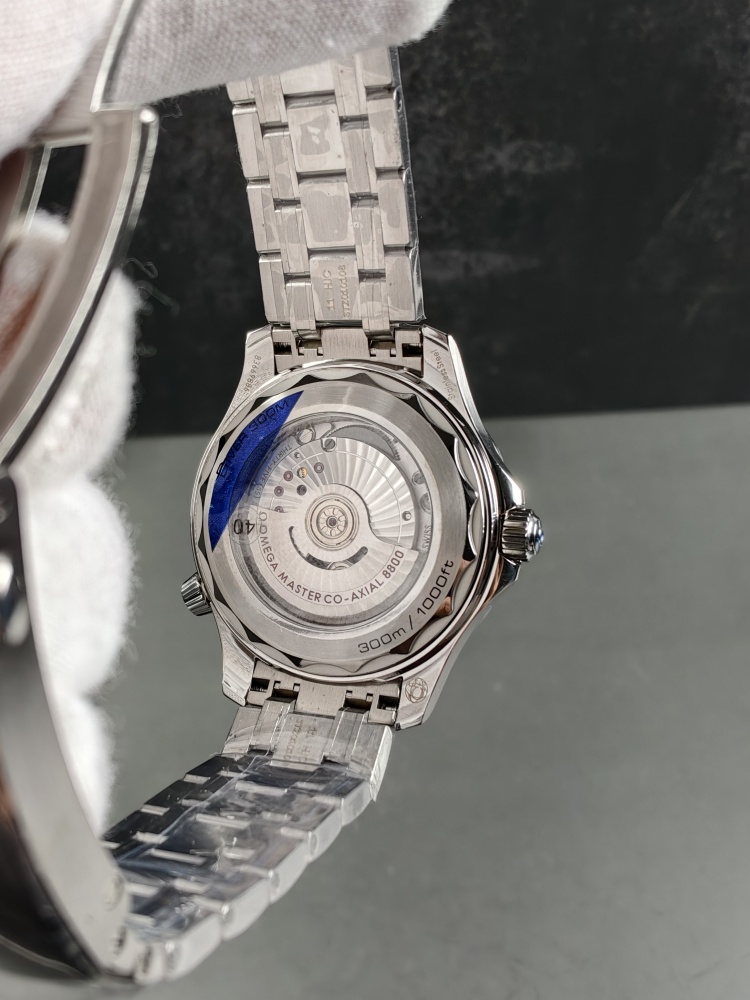 VSF Omega Seamaster Diver 300M Black Dial | 42mm | Black Rubber Strap Included