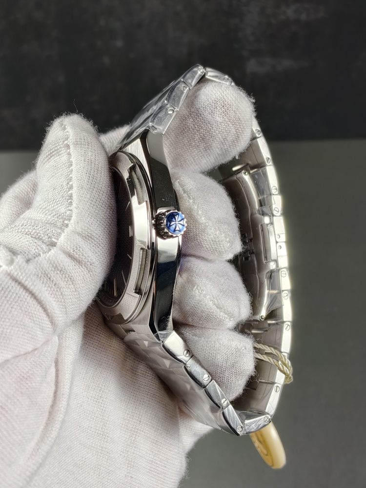PPF Vacheron Constantin Overseas 4500V Blue Dial | 41mm | Stainless Steel Bracelet