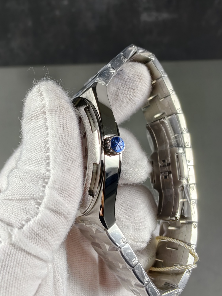 PPF Vacheron Constantin Overseas 4500V Silver Dial | 41mm | Stainless Steel Bracelet