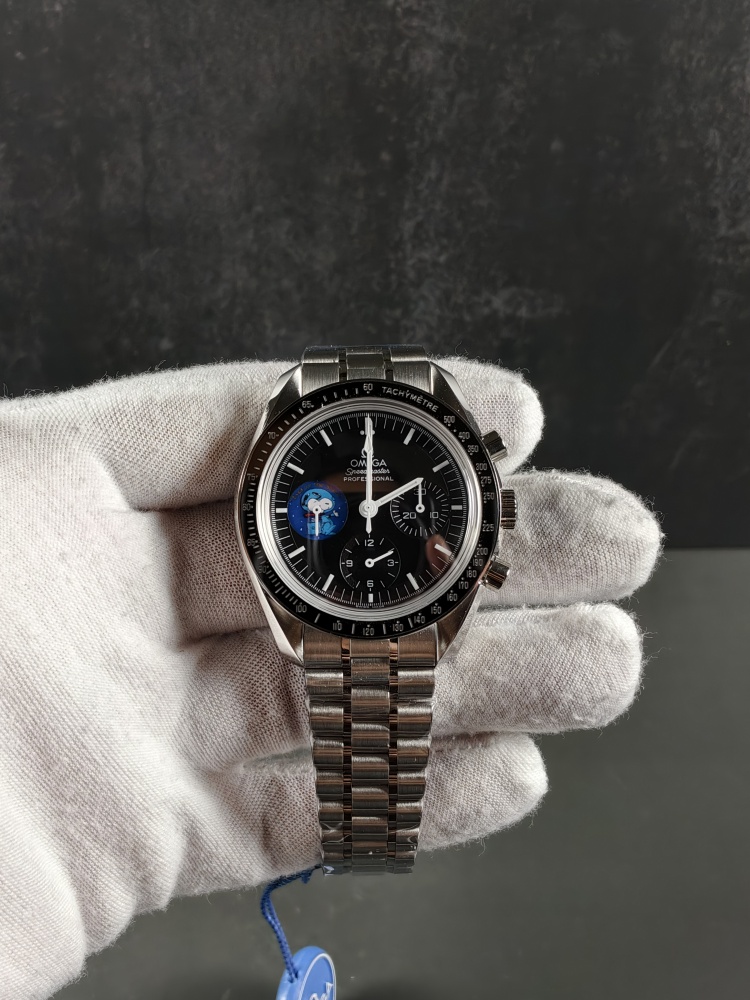 N1 Speedmaster Silver Snoopy Award Moonwatch | 42mm | Seagull 3861 Manual-Wind Chronograph Movement