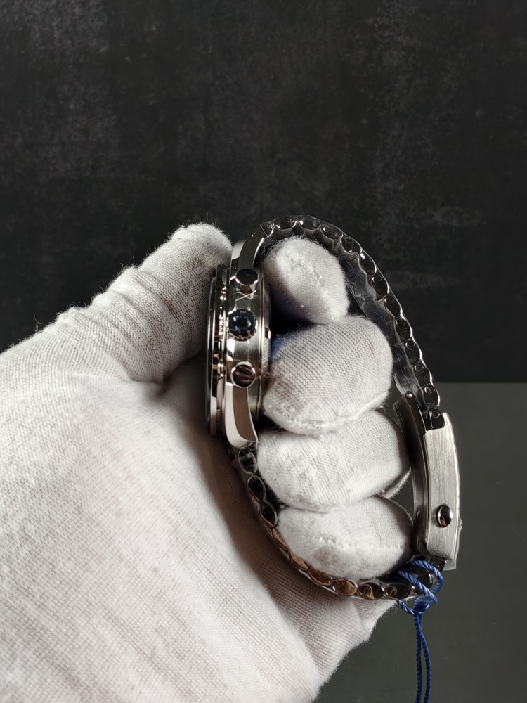 N1 Speedmaster Silver Snoopy Award Moonwatch | 42mm | Seagull 3861 Manual-Wind Chronograph Movement