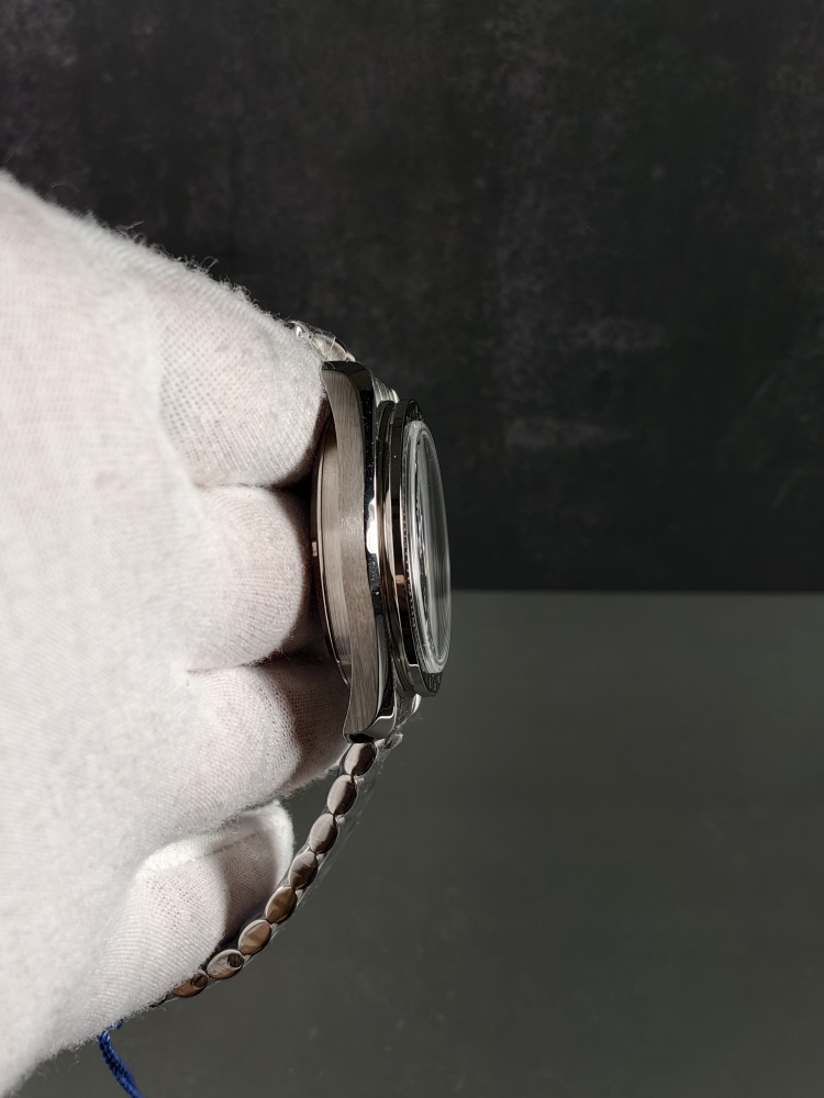 N1 Speedmaster Silver Snoopy Award Moonwatch | 42mm | Seagull 3861 Manual-Wind Chronograph Movement