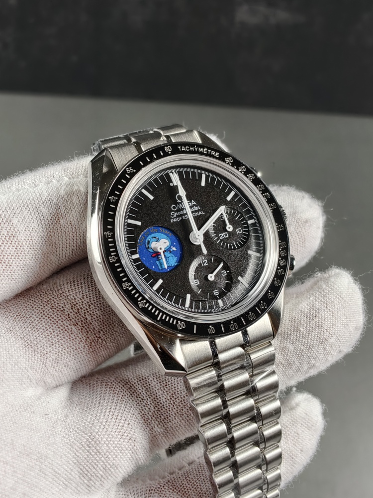 N1 Speedmaster Silver Snoopy Award Moonwatch | 42mm | Seagull 3861 Manual-Wind Chronograph Movement