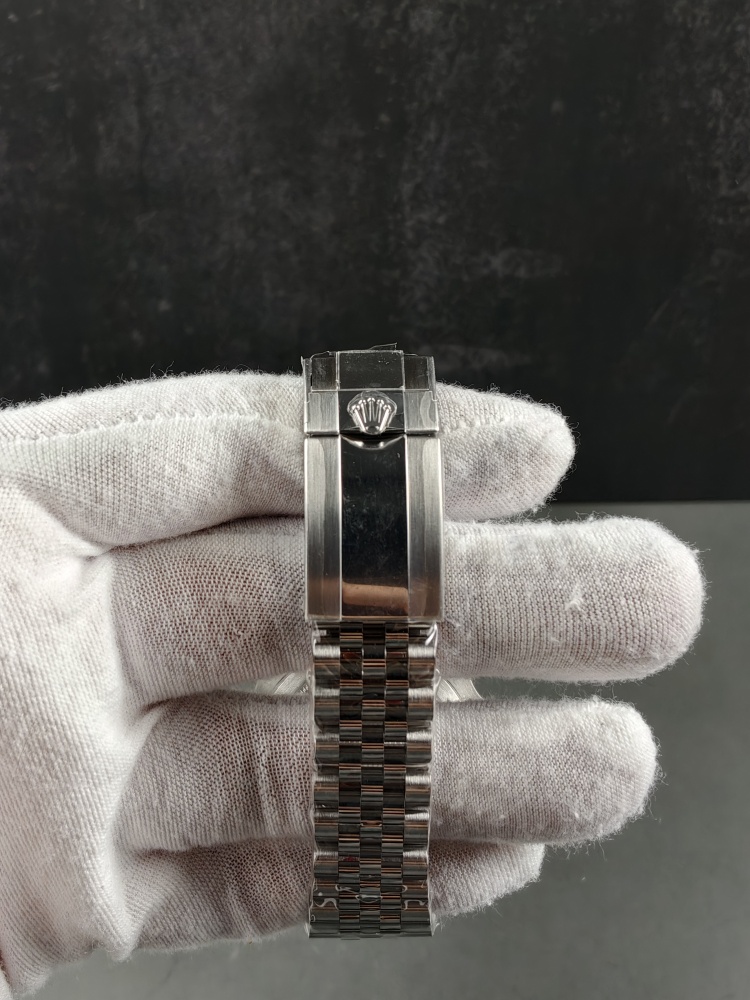 RICH Batgirl 126710BLNR | 40mm | JH3285 Free-Sprung Movement