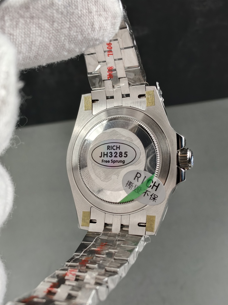 RICH Batgirl 126710BLNR | 40mm | JH3285 Free-Sprung Movement