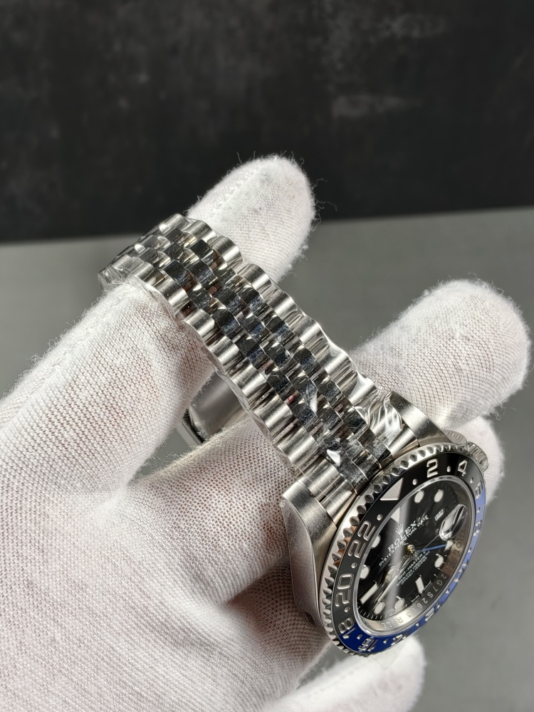 RICH Batgirl 126710BLNR | 40mm | JH3285 Free-Sprung Movement