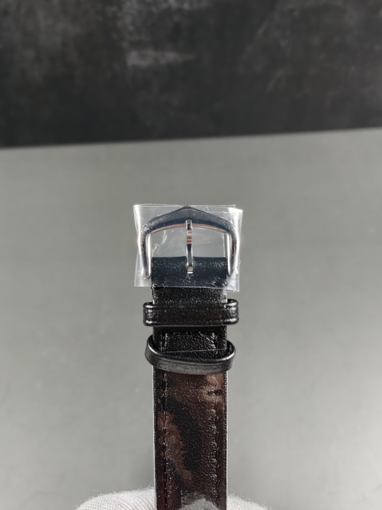 AF Ronde de Cartier Small Model | Black Leather Strap | Swiss Quartz Movement