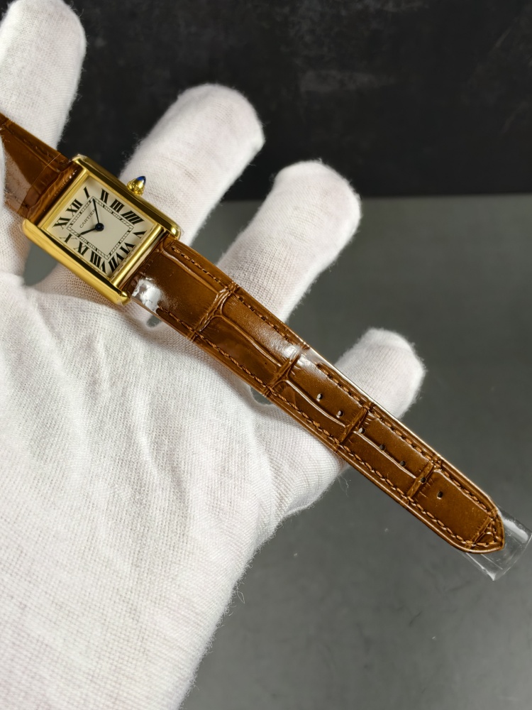 AF Tank de Cartier Small Model Yellow Gold | Brown Leather Strap | Swiss Quartz Movement