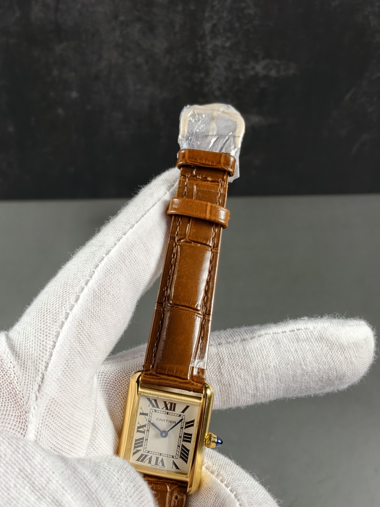 AF Tank de Cartier Small Model Yellow Gold | Brown Leather Strap | Swiss Quartz Movement