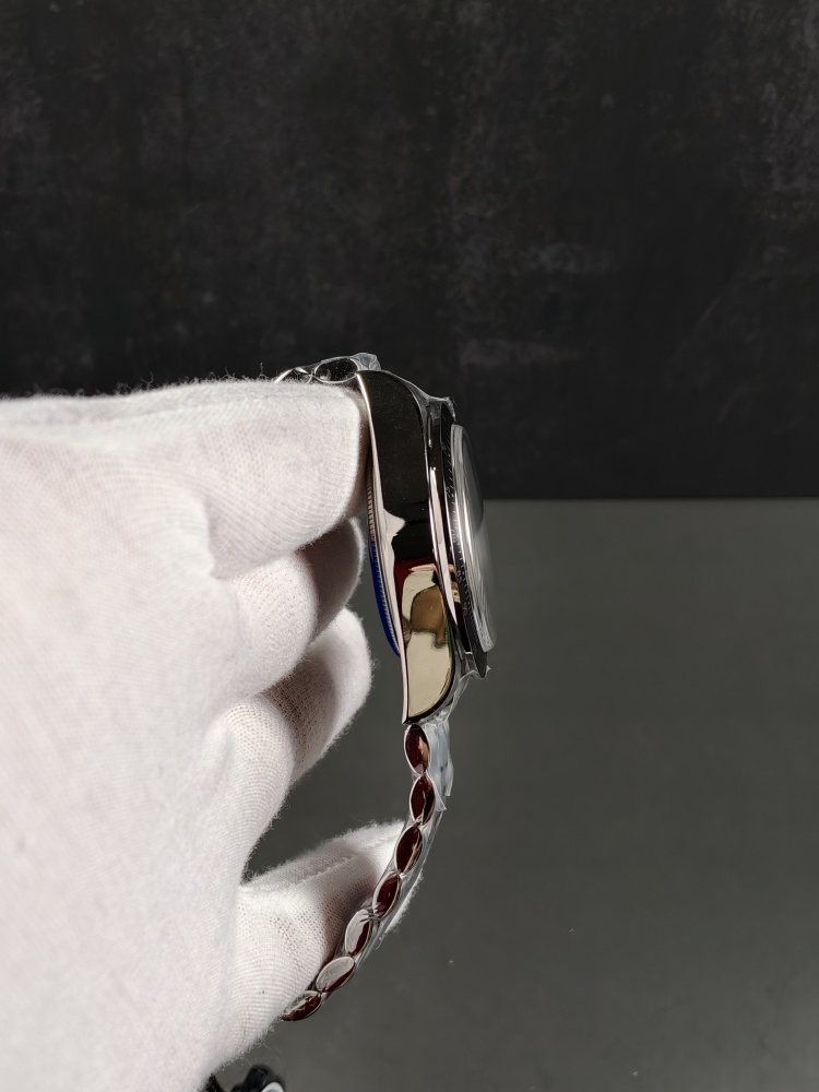 ZF Black Bay Chronograph Black Dial | 41mm | A7750 Automatic Chronograph Movement