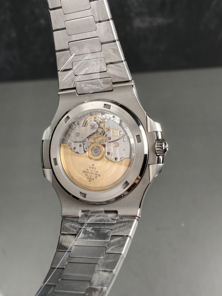 DDF Nautilus 5711 Green Dial | 40mm | 330 Super Clone Automatic Movement