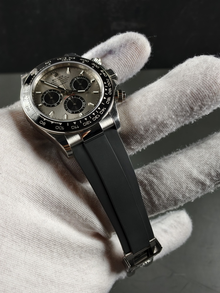 VSF Daytona “Ghost” Oysterflex 126519LN