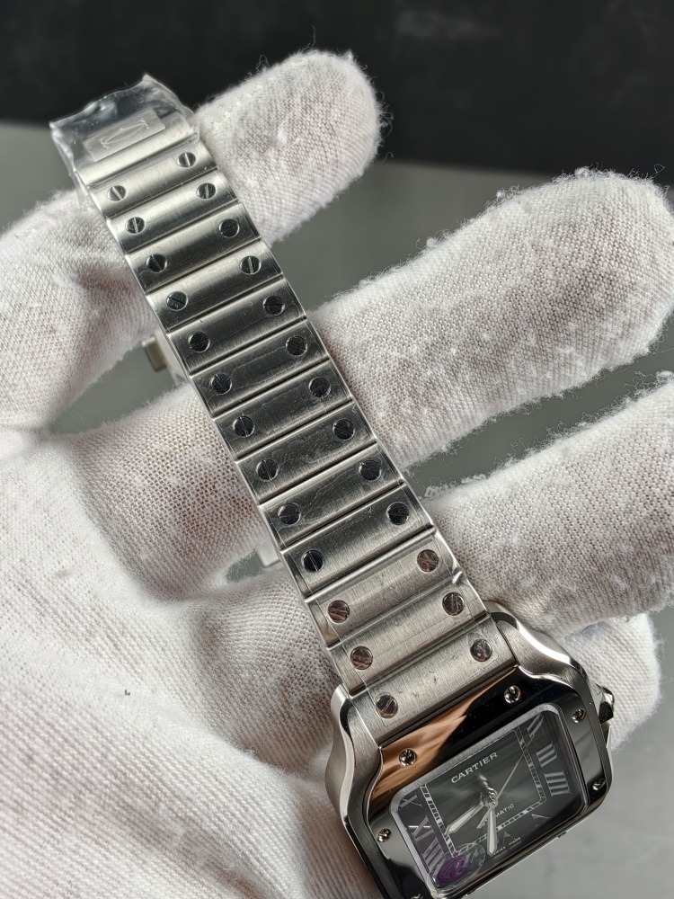 AF Santos de Cartier Small Model Black Dial | Stainless Steel | Quartz Movement | Extra Black Leather Strap