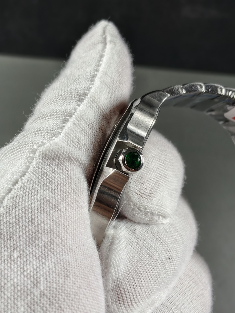 RICH Santos de Cartier Skeleton WHSA0028 Green | 39.8mm | 9611 MC Clone Manual-Wind Movement