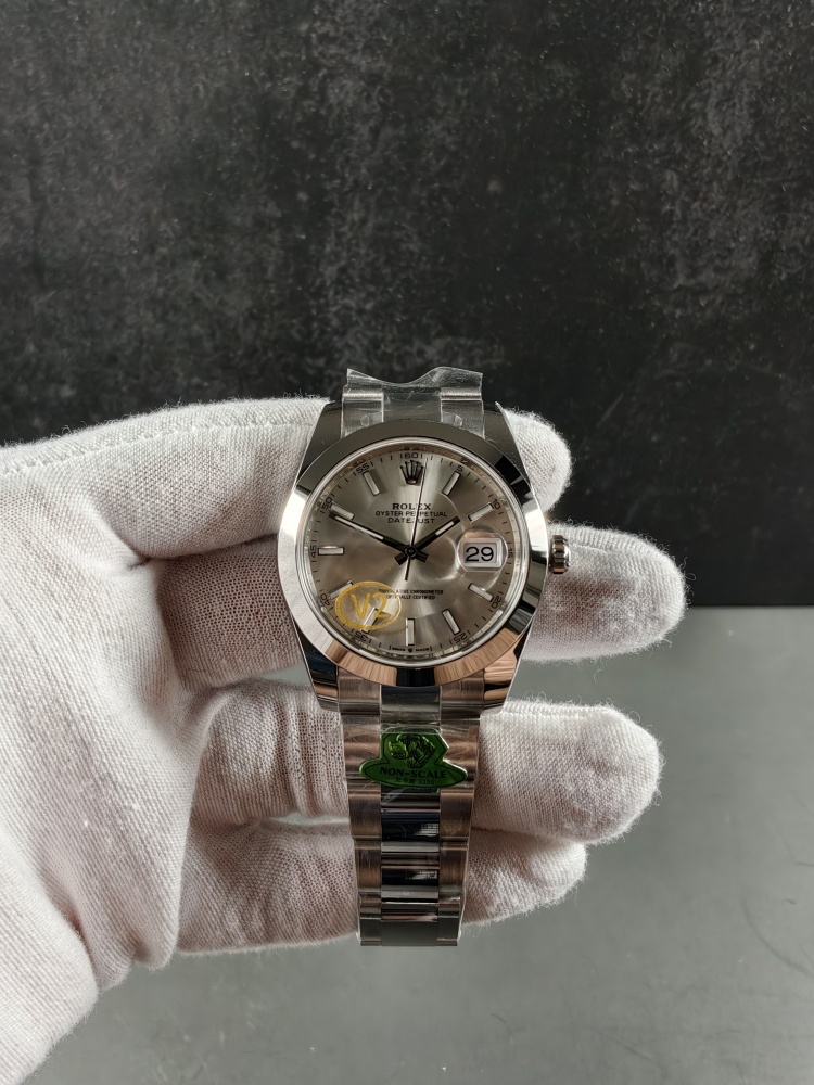GOLD V2 Free-Sprung Datejust Silver Dial | 41mm | Free-Sprung JH3235 Super Clone Movement | Oyster Bracelet | Smooth Bezel