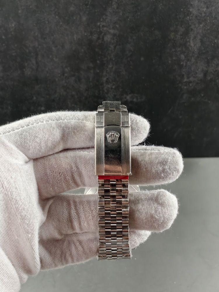 GOLD V2 Free-Sprung Datejust White Dial | 41mm | Free-Sprung JH3235 Super Clone Movement | Jubilee Bracelet | Smooth Bezel