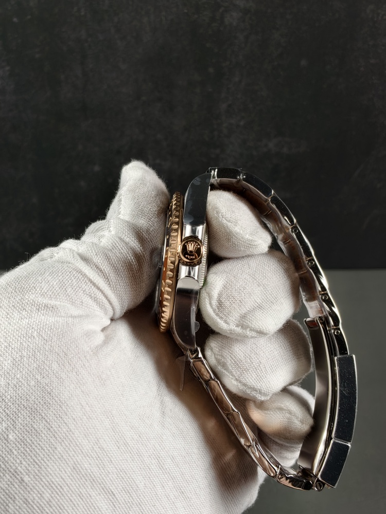 GOLD V4 Weighted Root Beer GMT | 40mm | SH3285 Super Clone Movement | Everose Gold & Stainless Steel