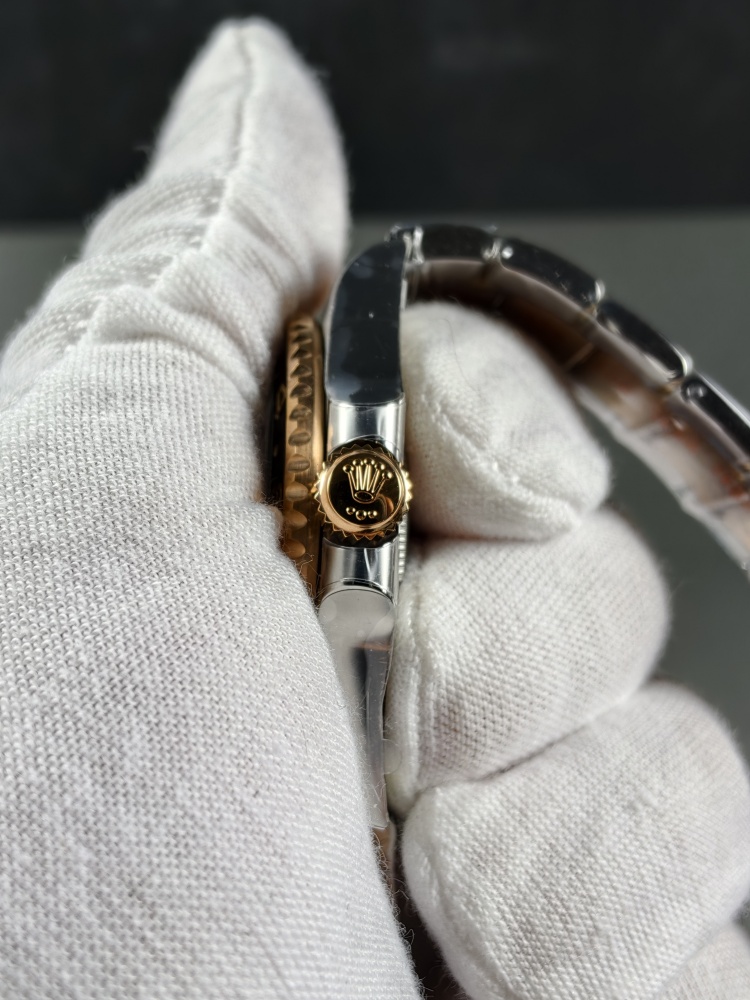 GOLD V4 Weighted Root Beer GMT | 40mm | SH3285 Super Clone Movement | Everose Gold & Stainless Steel