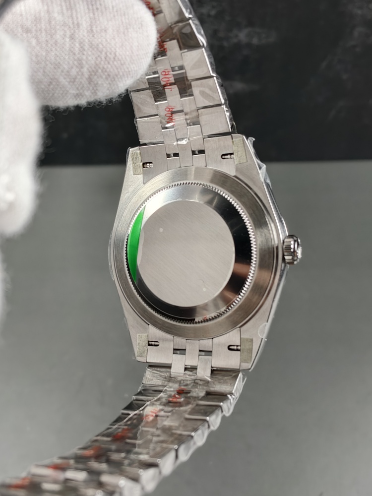 GOLD V2 Free-Sprung Datejust Green Dial | 41mm | Free-Sprung JH3235 Super Clone Movement | Jubilee Bracelet | Smooth Bezel