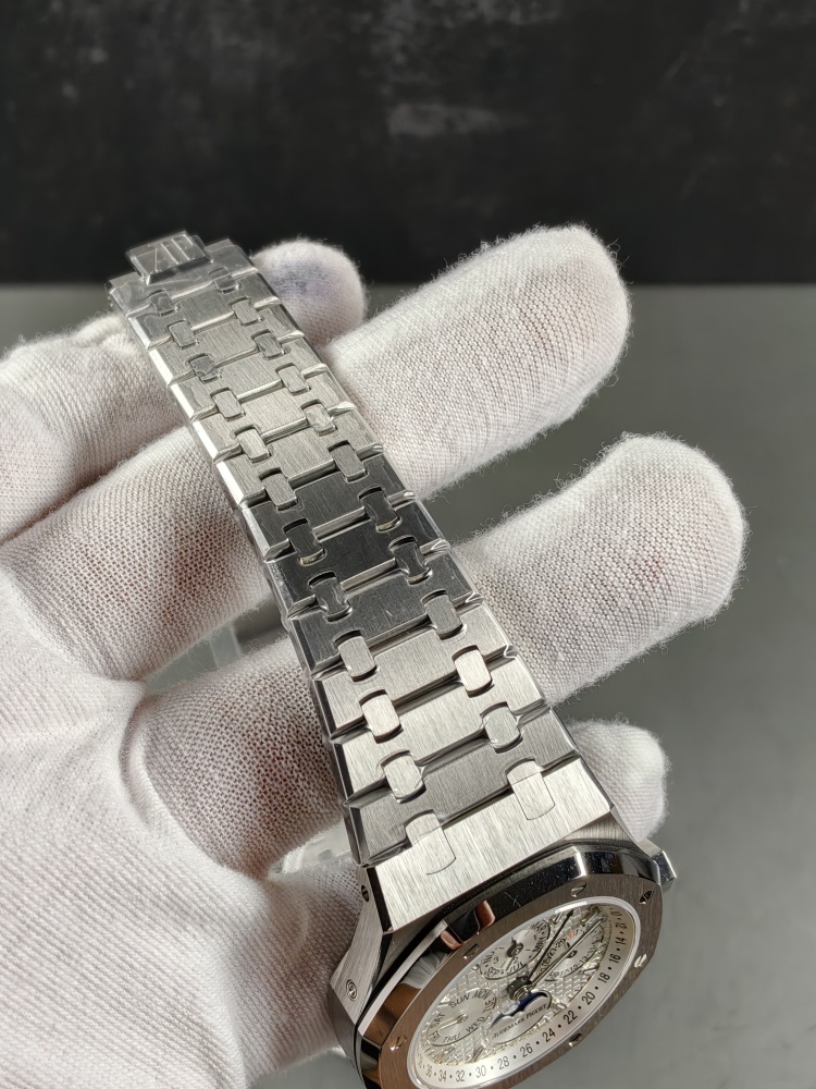 BBS Royal Oak Perpetual Calendar White Dial | 41mm