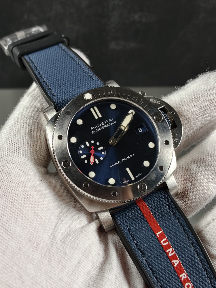 VSF Submersible QuarantaQuattro Luna Rossa PAM1391 | 44mm | VS Super Clone P.900 Automatic Movement